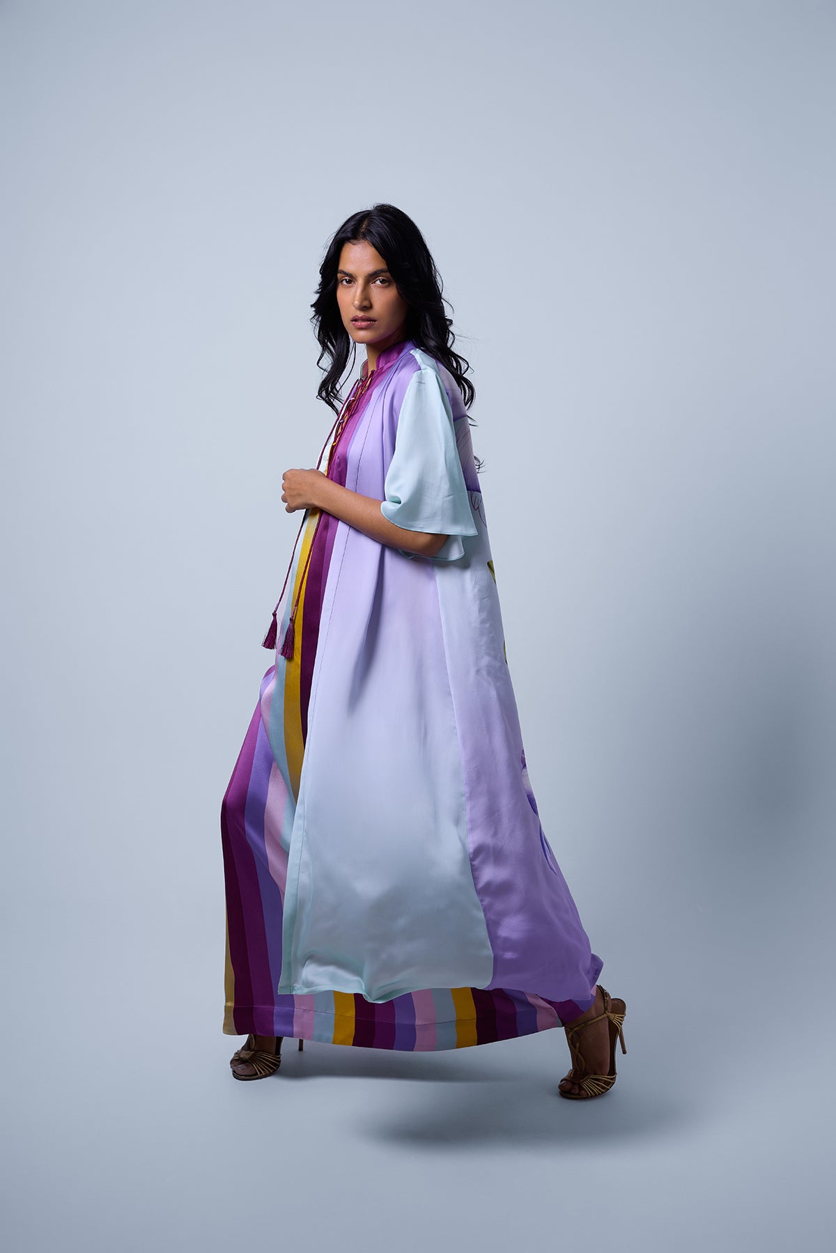Incut Maxi