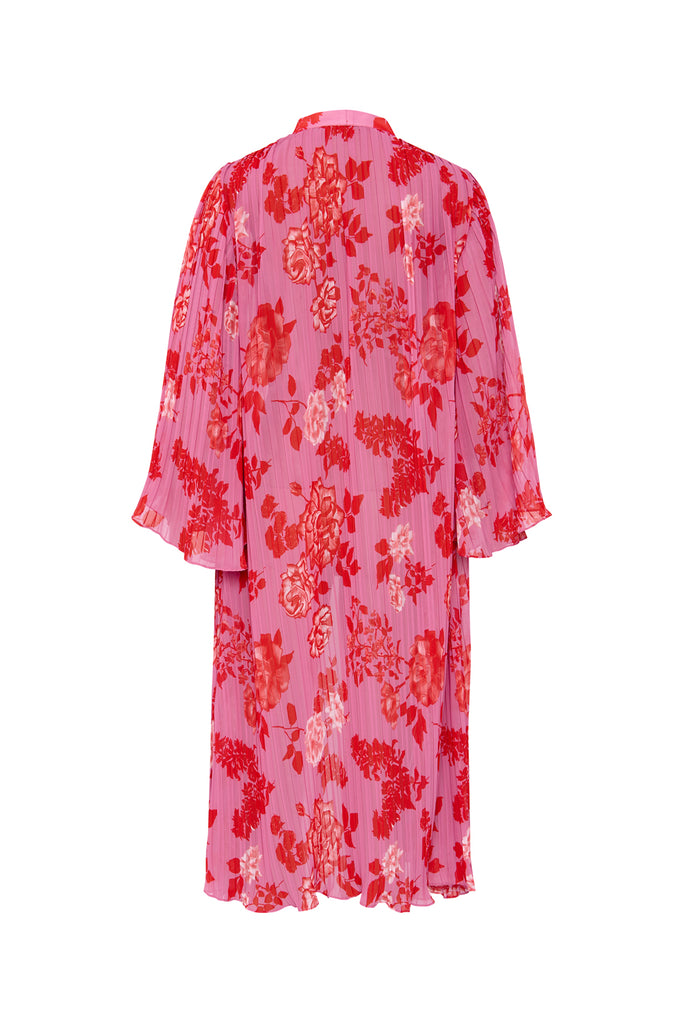red and pink kimono