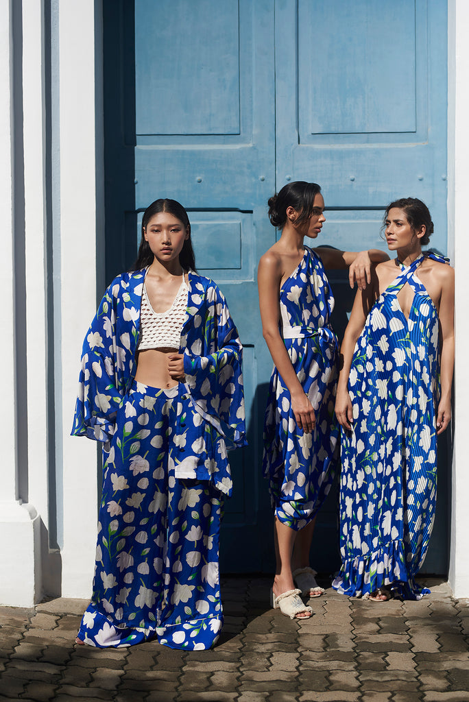 blue jasmine print dress